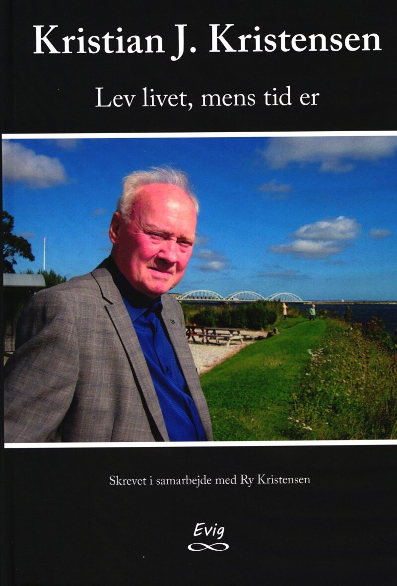 Kristian J Kristensen