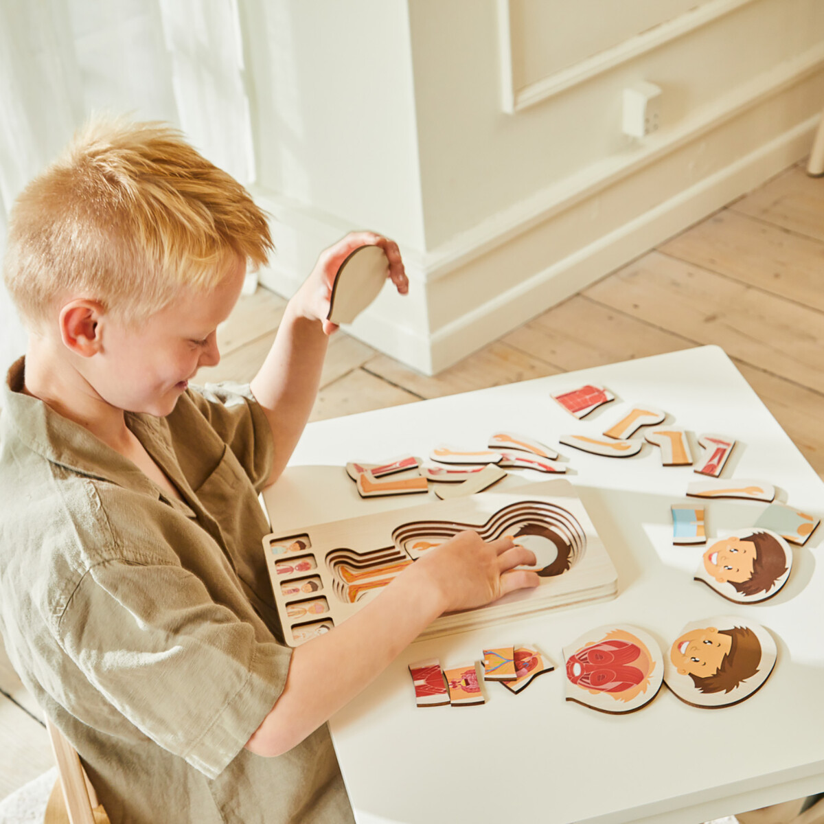 Træpuslespil I Ramme - Flere Lag - Drengekrop - Barbo Toys