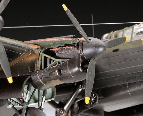 Revell - Lancaster Biii Dambusters Fly Byggesæt - 1 72 - 04295