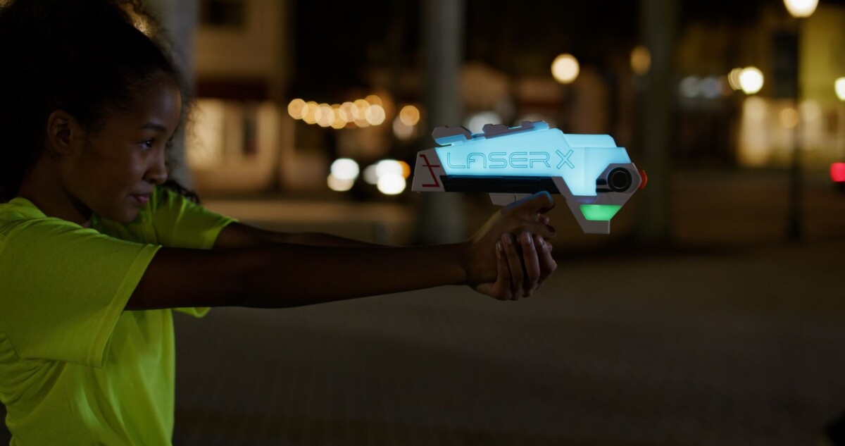 Laser X - Revolution Ultra Blaster To Blaster