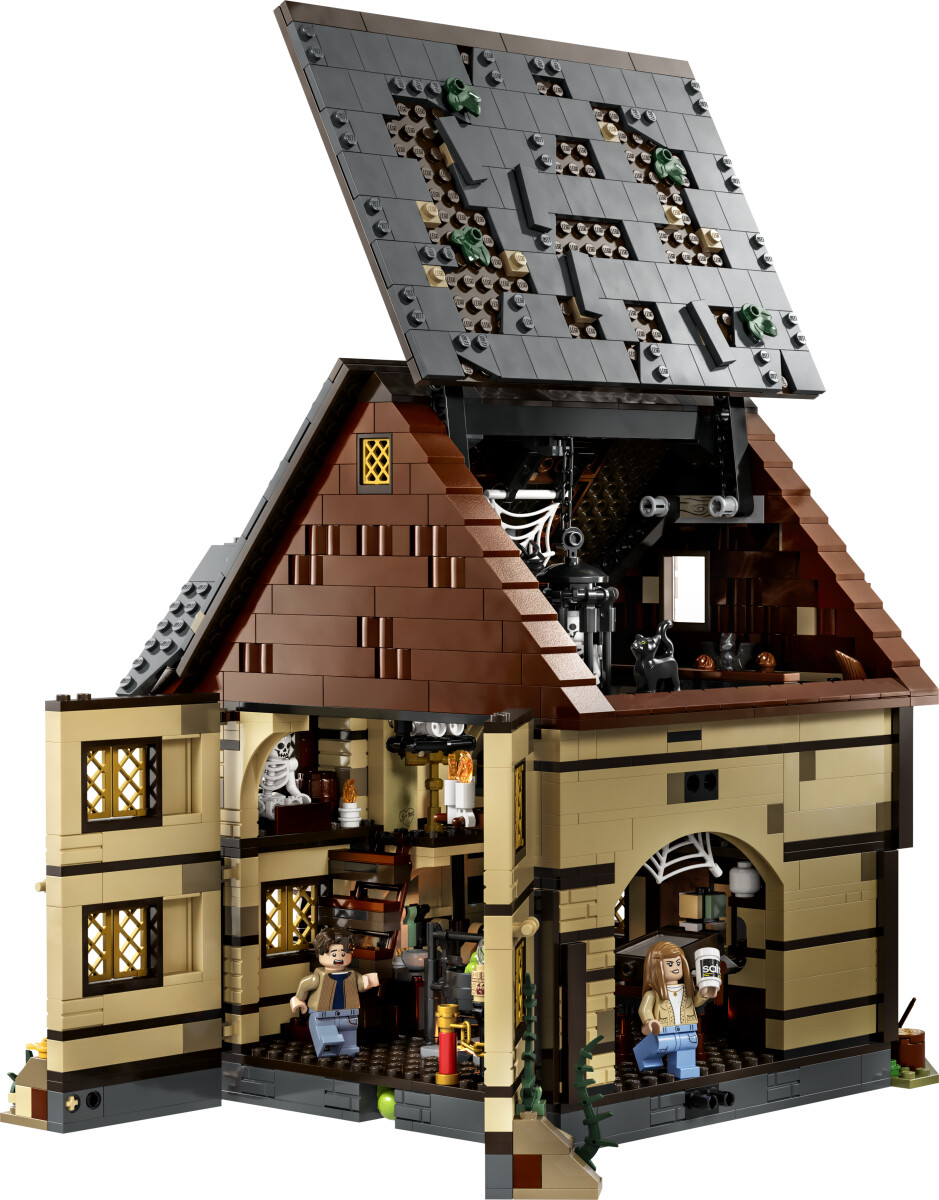 k-b-lego-ideas-disney-hocus-pocus-sanderson-s-strenes-hytte-21341