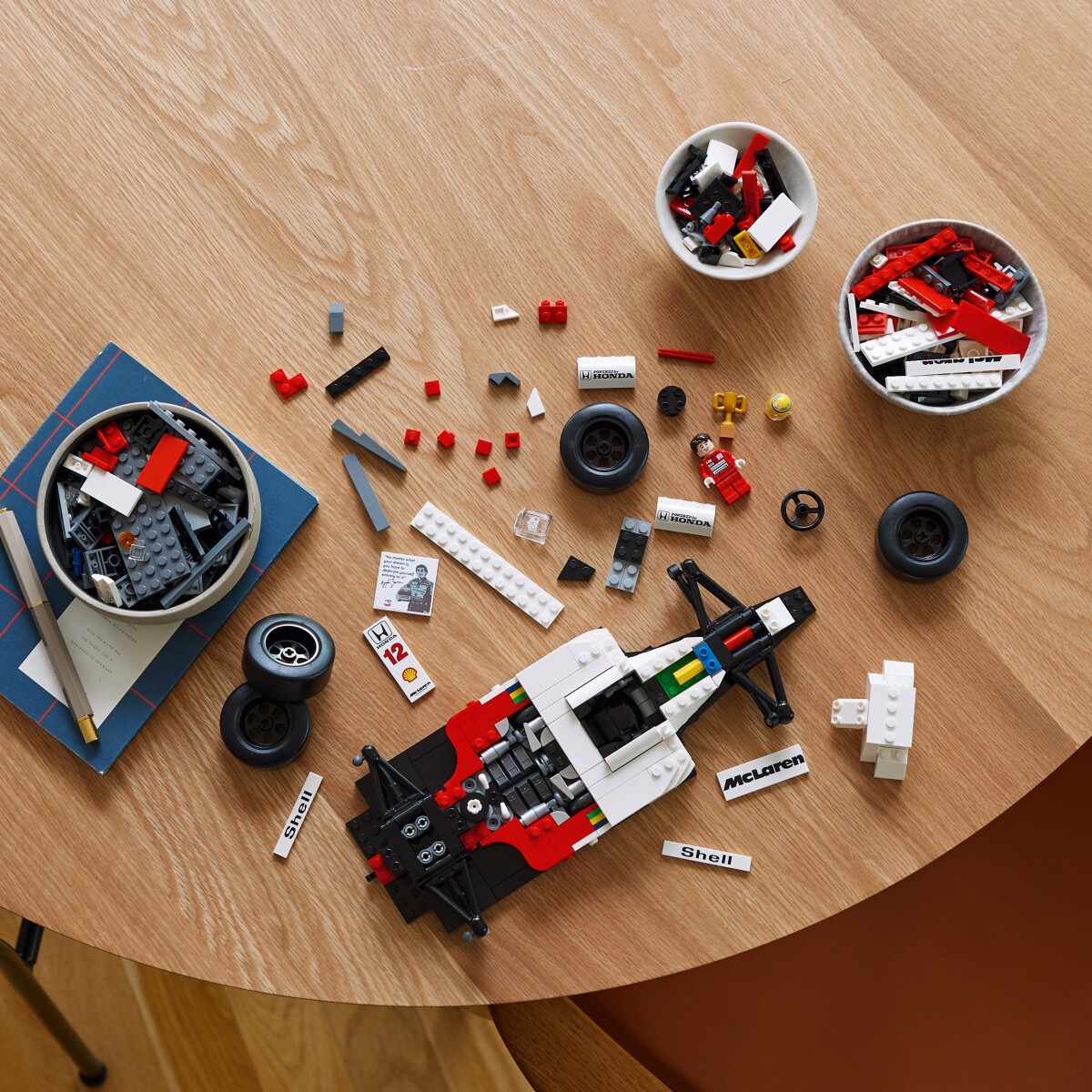 Lego Icons - Mclaren Mp44 Og Ayrton Senna - 10330