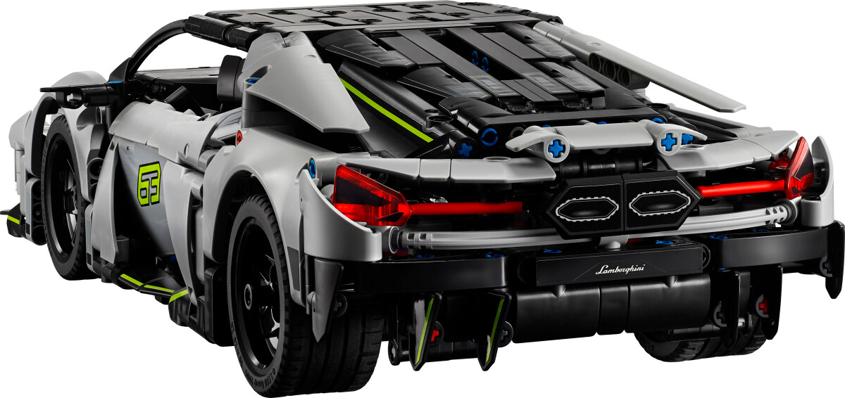 Lego Technic - Lamborghini Revuelto-Supersportsvogn - 42214