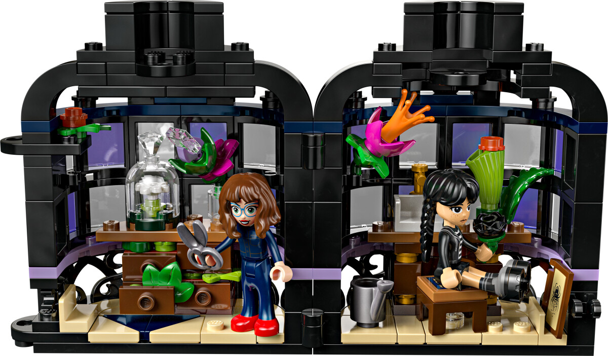 Lego Wednesday - Sort Dahlia-Blomst - 76784