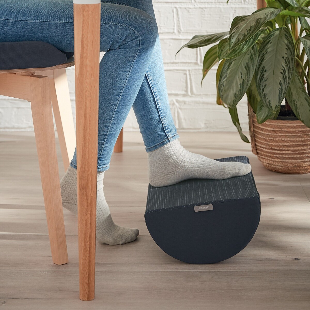 Leitz - Cozy Fodstøtte - Ergonomisk - Grå