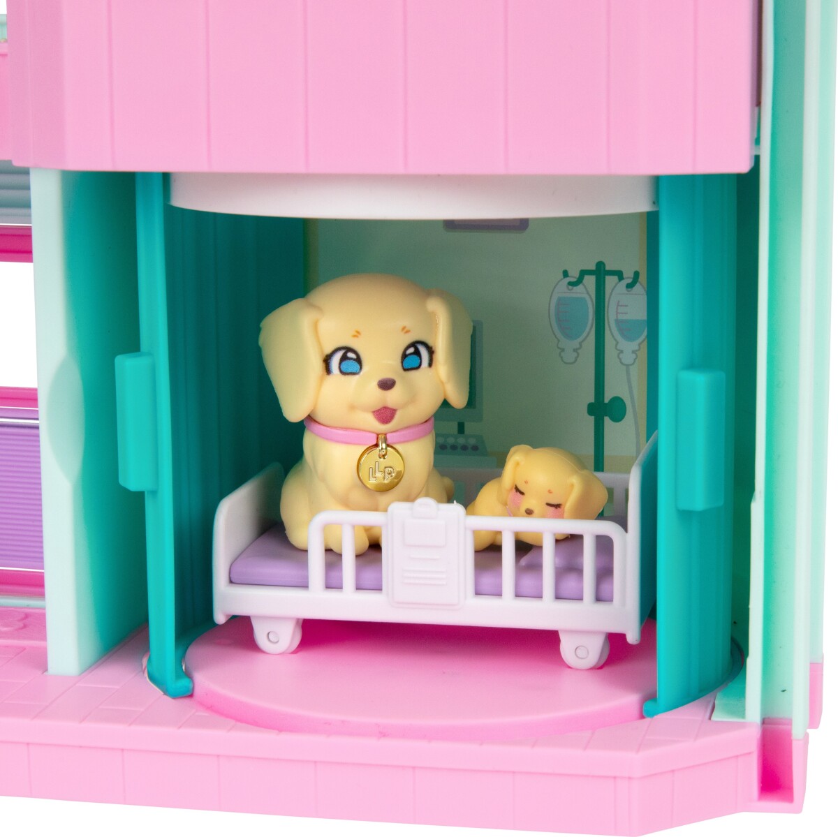 Little Live Pets - Mama Surprise Fam Baby Clinic