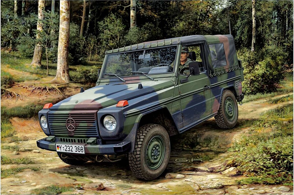 Revell - Lkw Gl Leicht Wolf Bil Byggesæt - 1 35 - Level 4 - 03277