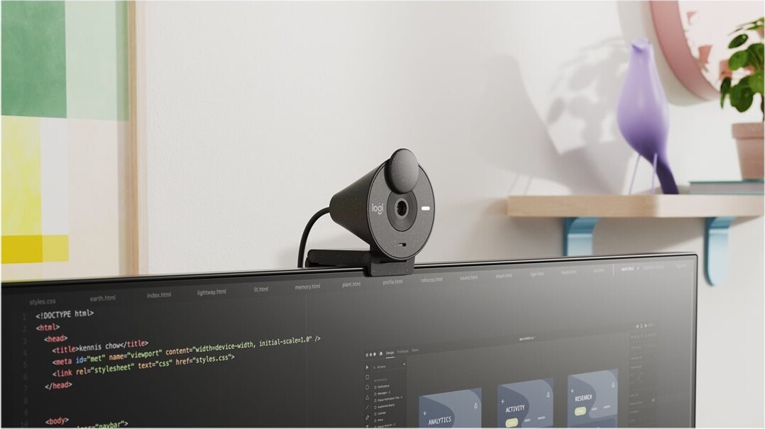 Logitech - Brio 300 - Full Hd Webcam - Graphite