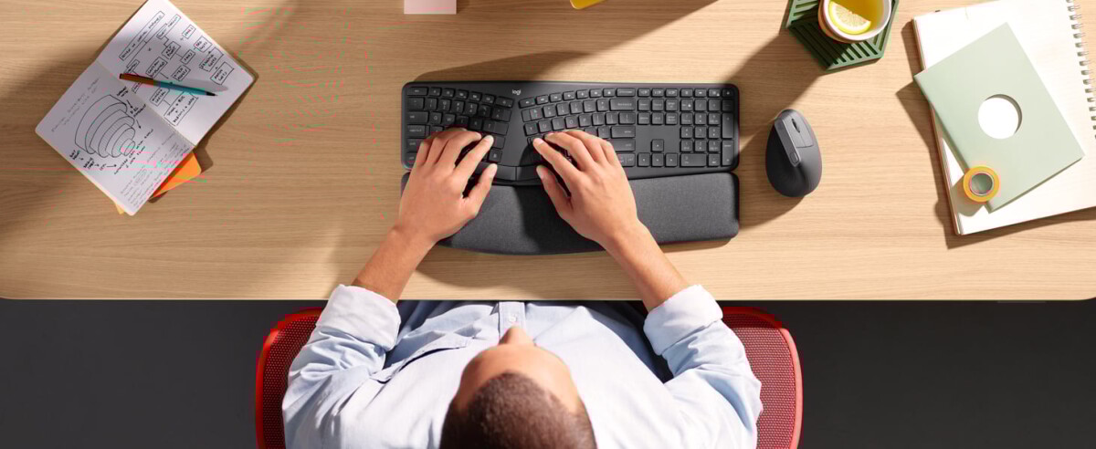 Logitech Ergo K860 - Ergonomisk Tastatur - Sort - Nordisk