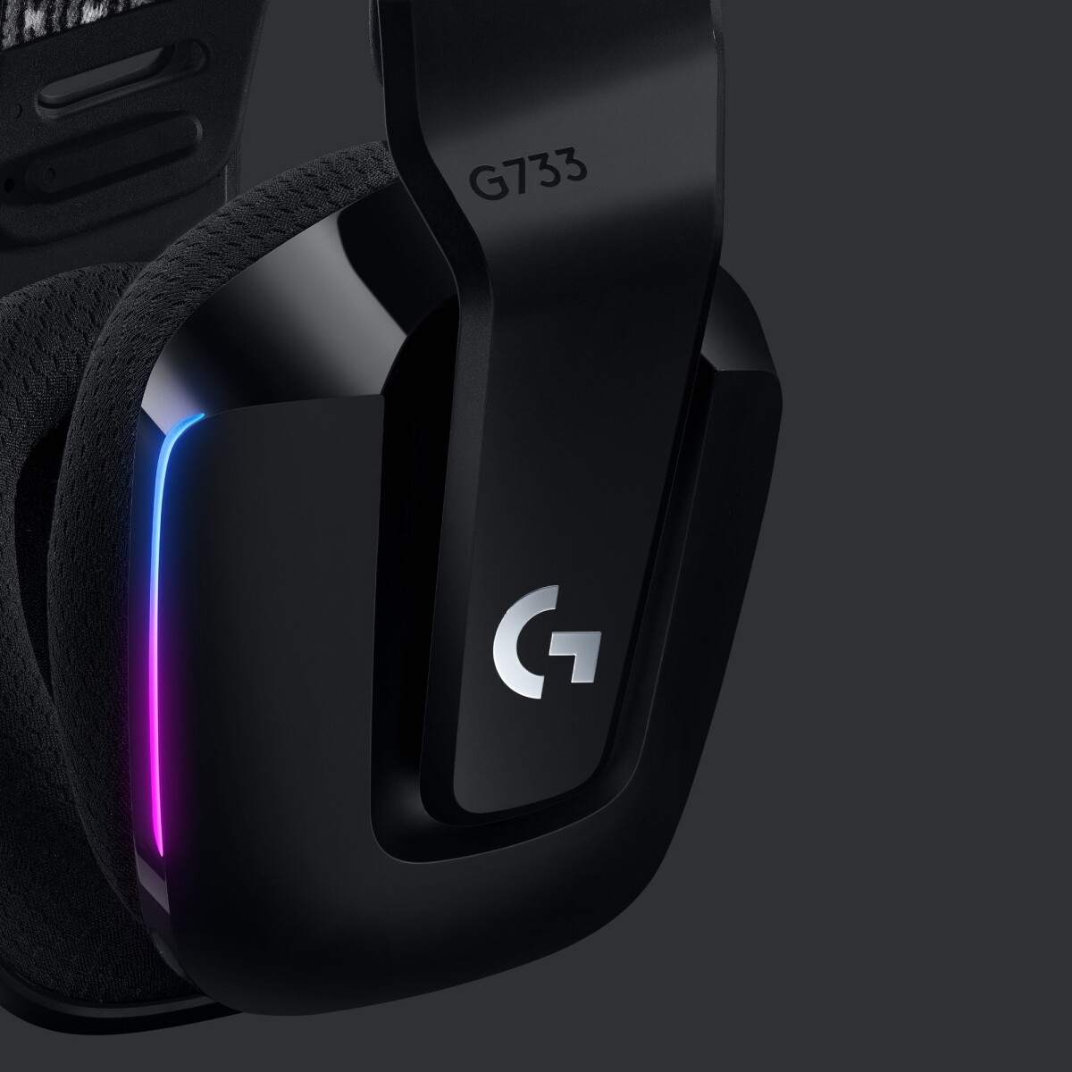 Logitech G733 Lightspeed - Rgb Gaming Headset - Sort