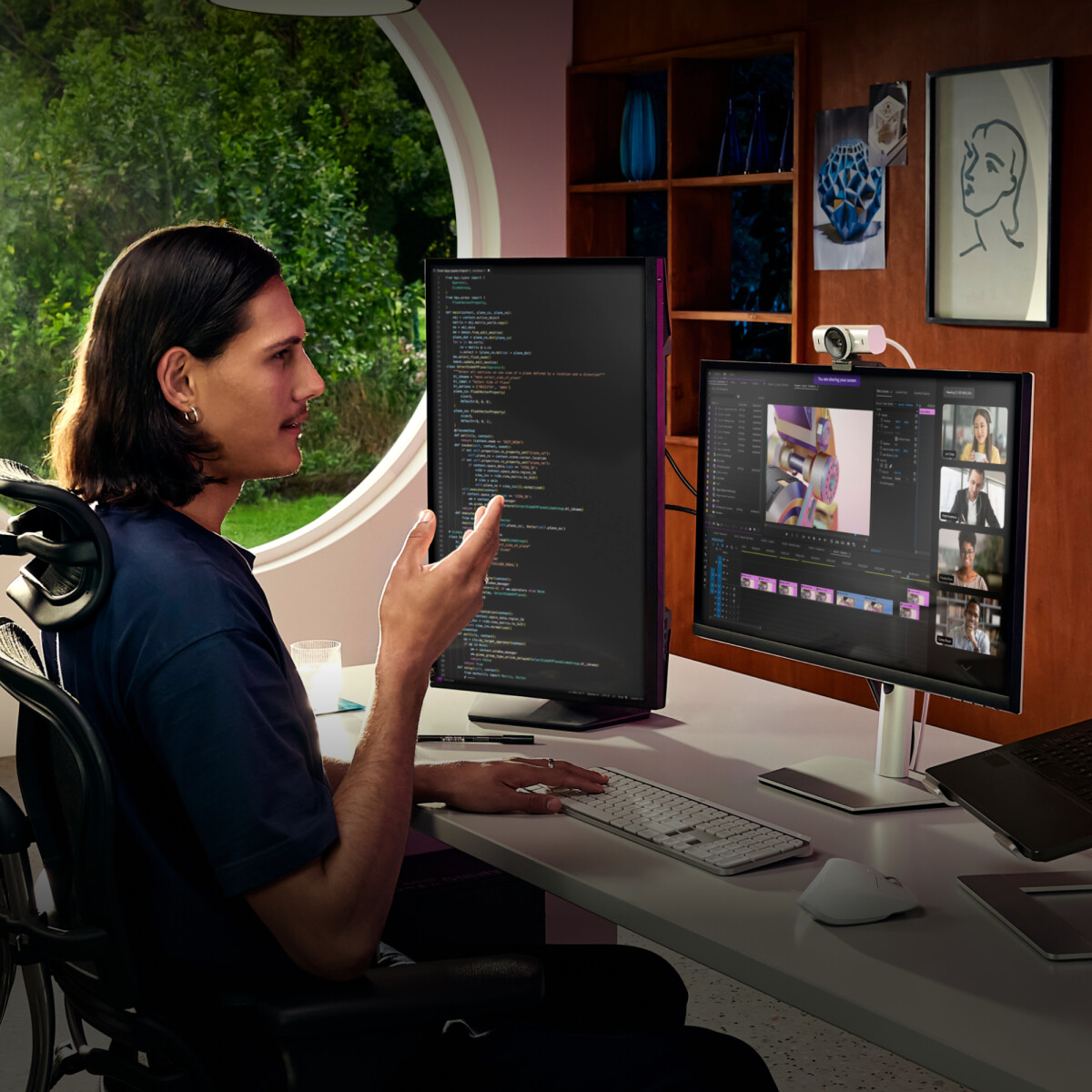 Logitech - Mx Brio Ultra Hd 4K Collaboration And Streaming Webcam - Pale