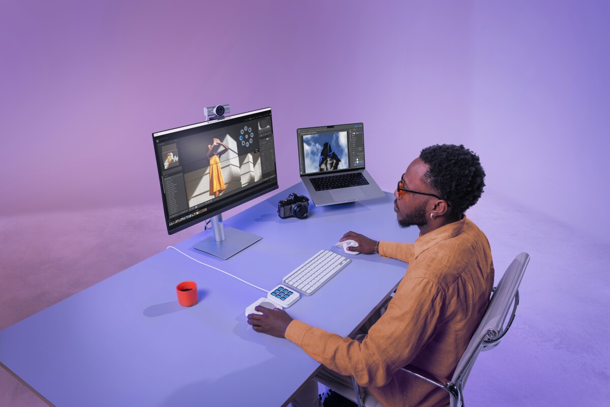 Logitech - Mx Creative Console - Pale Grey