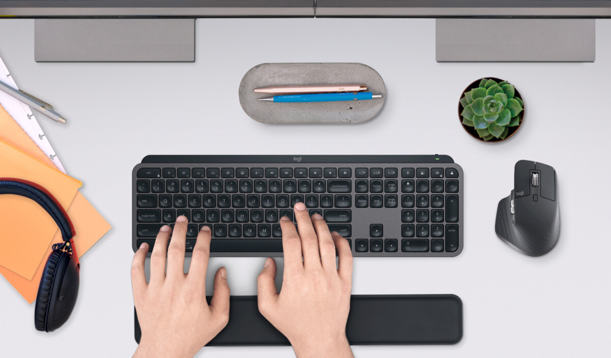 Logitech - Mx Keys S Performance Combo Keyboard And Mouse Set