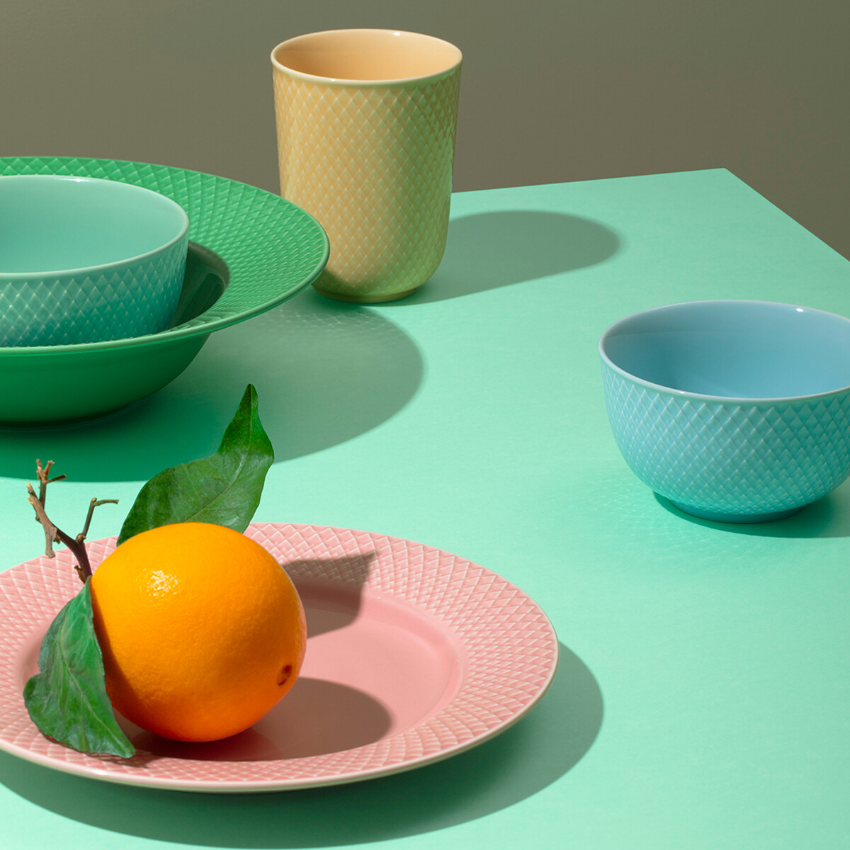Lyngby Porcelæn - Rhombe Color Frokosttallerken 21 Cm - Rosa