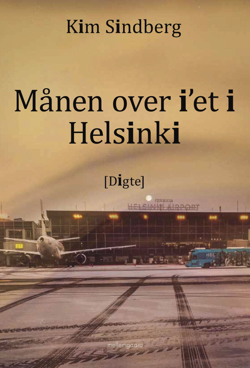 Månen Over I Et I Helsinki