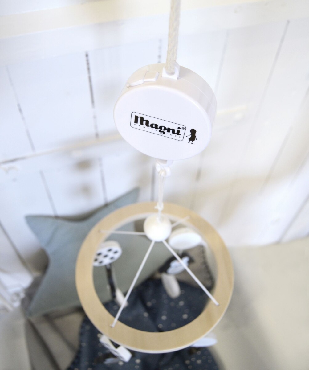 Magni - Spilledåse Til Uro