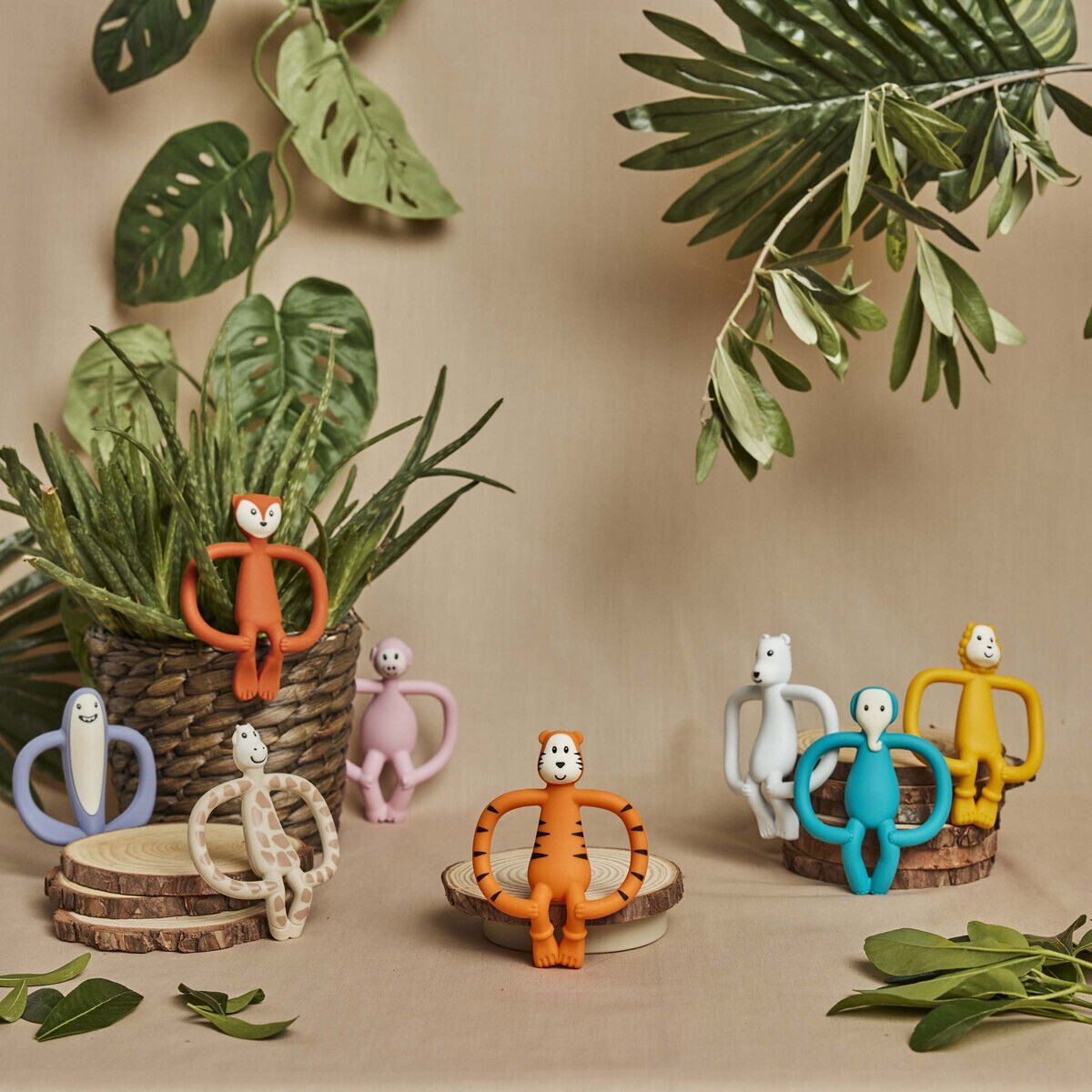 Matchstick Monkey - Echo Elephant Teether Bidering