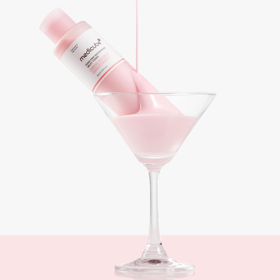 Medicube - Pdrn Pink Niacinamide Milky Toner - Pink - 150 Ml