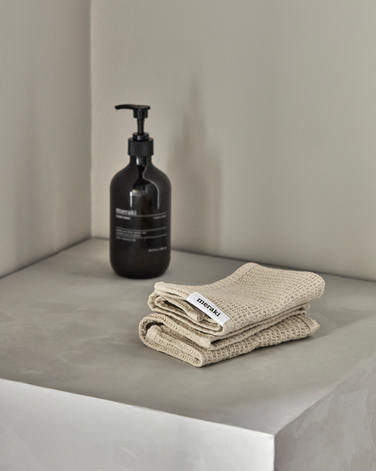 Meraki - Kitchen Essentials - Shadow Lake 490 Ml Mkbeige