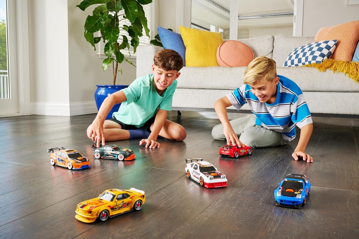 Metal Machines - Speed Heroes Helmet - Surprise Legetøj - Zuru