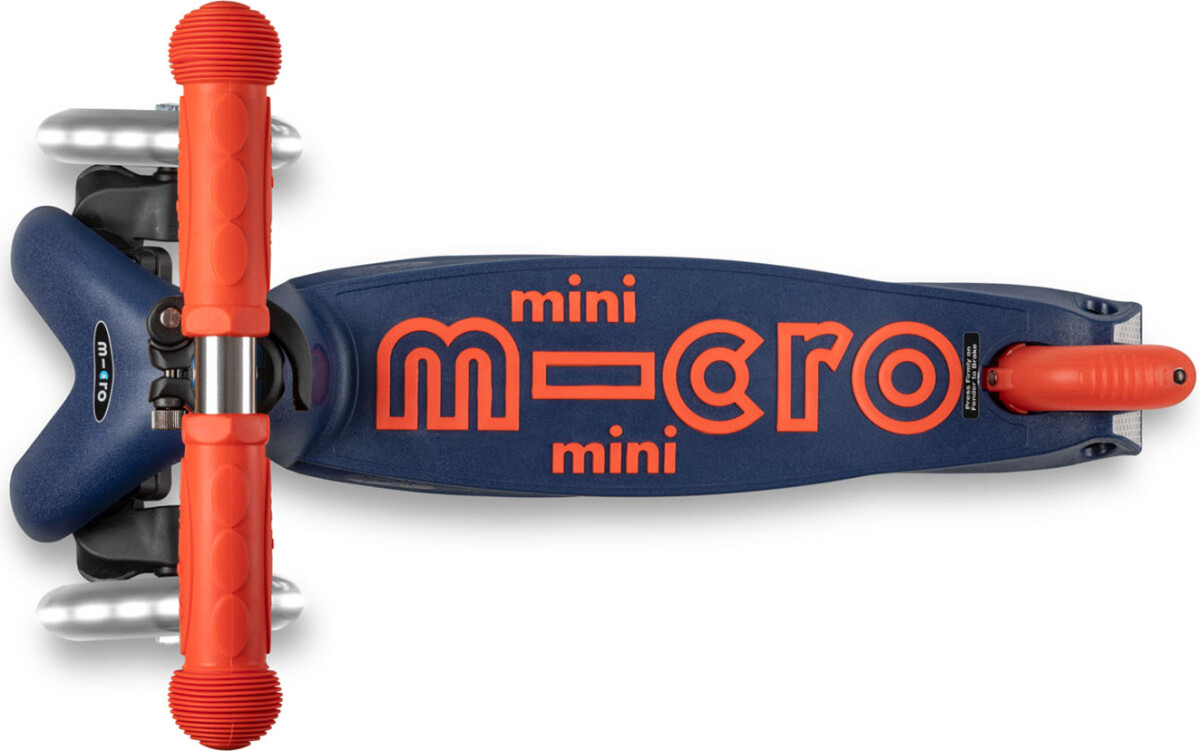 Køb Micro - Mini Deluxe Led - Navy Blue - Trehjulet Løbehjul - Gucca.dk
