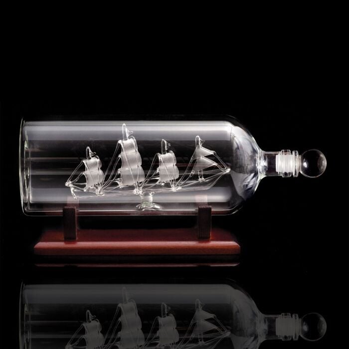 Mikamax - Ship In A Bottle Decanter