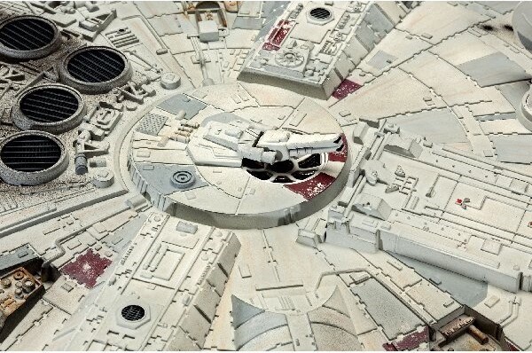 Revell - Millennium Falcon Modelrumskib - 1 72 - Level 3 - 06718