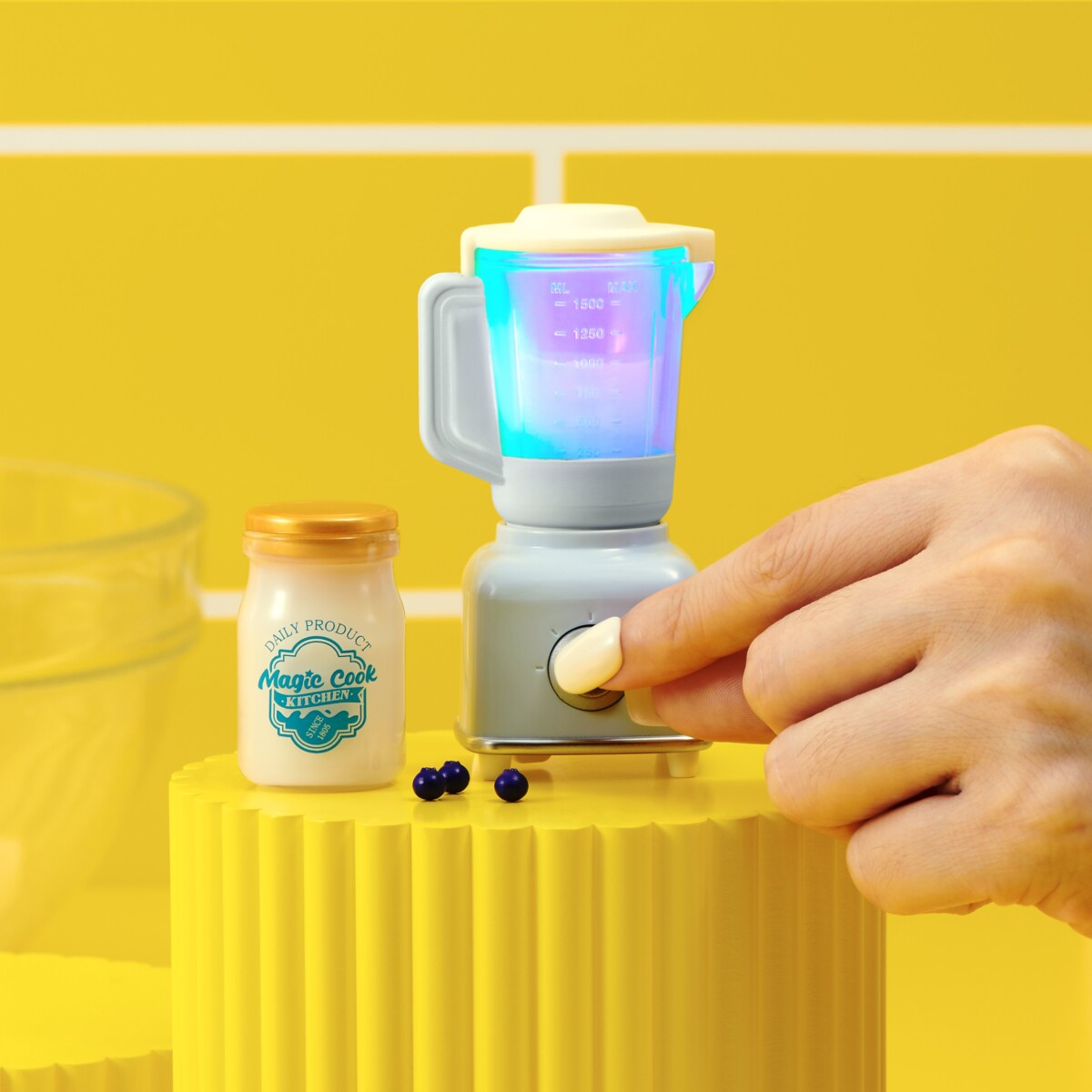 Zuru Mini Brands - Blender - Really Works Magic Cook Kitchen S1