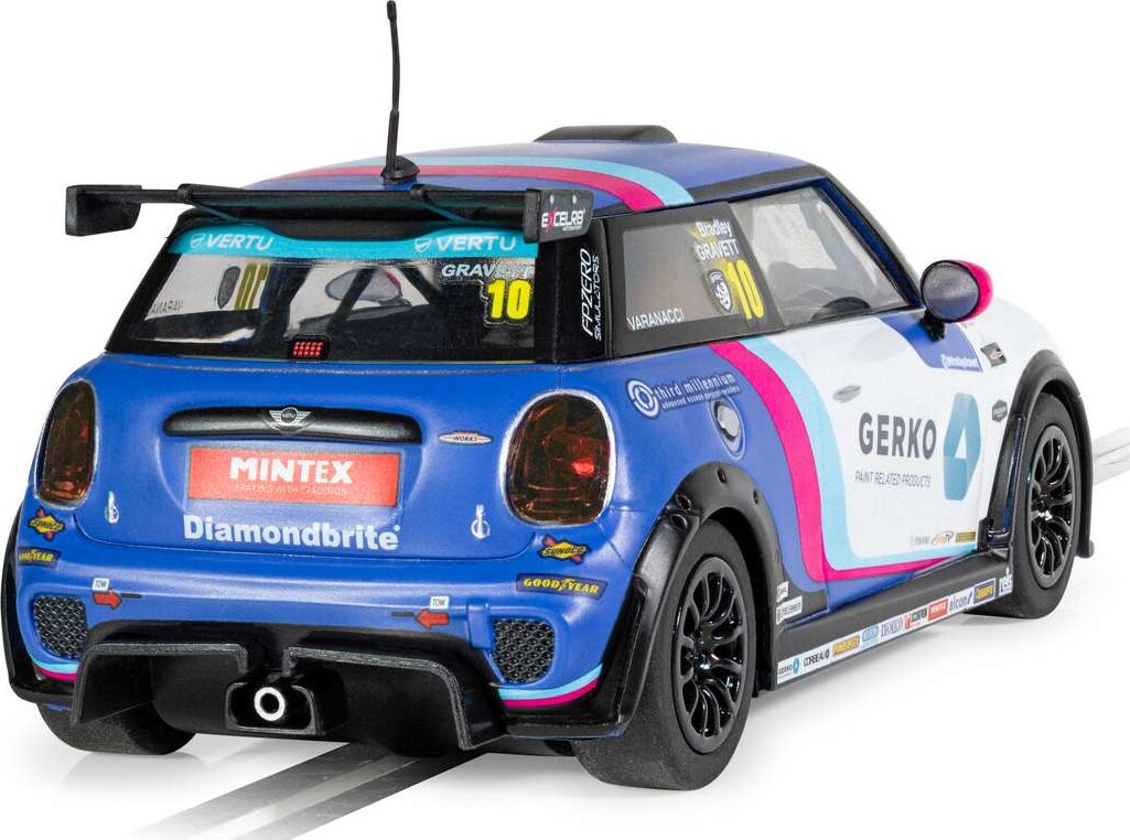Scalextric C4410 - Mini Cooper F56 - Bradley Gravett 2024 - 1 32