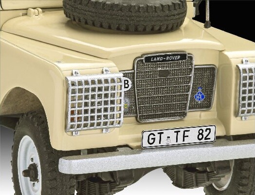Revell - Land Rover Series Iii Lwb Male Byggesæt Modelbil - 67056