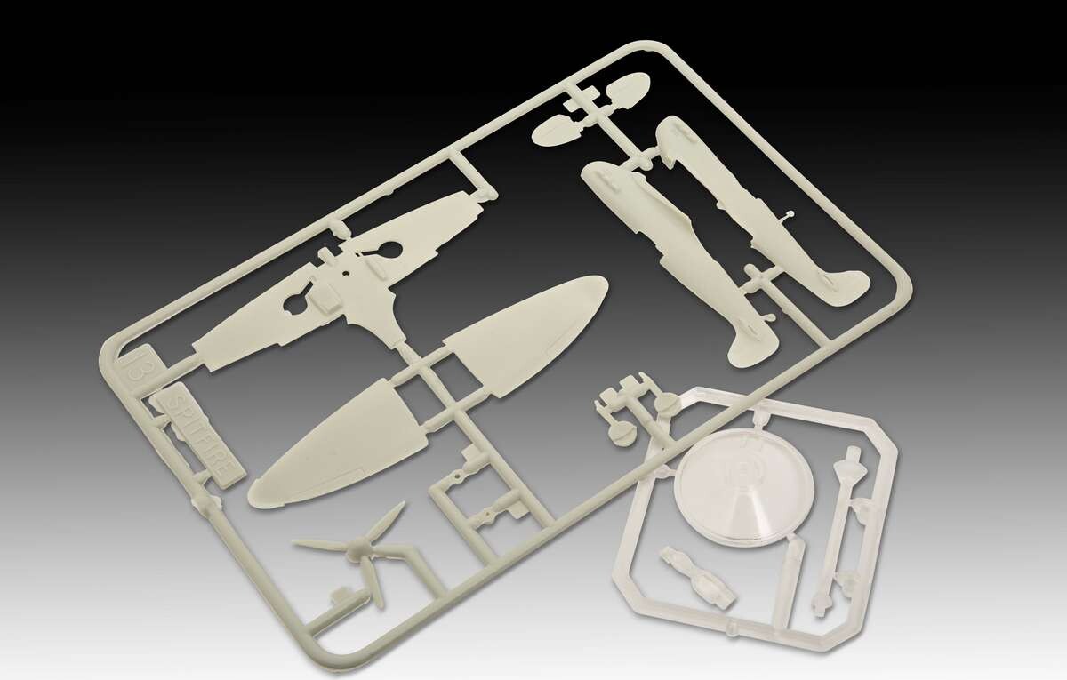 Revell - Spitfire Mkia Og Hurricane Mki - 1 144 - Level 3 - 63771
