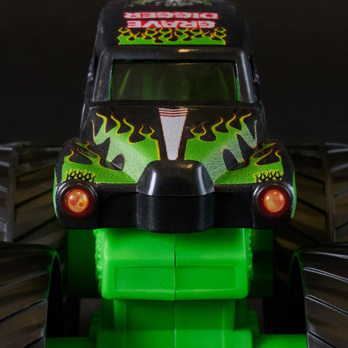 Monster Jam - Grave Digger Megalodon - 2-Pak - Spin Master