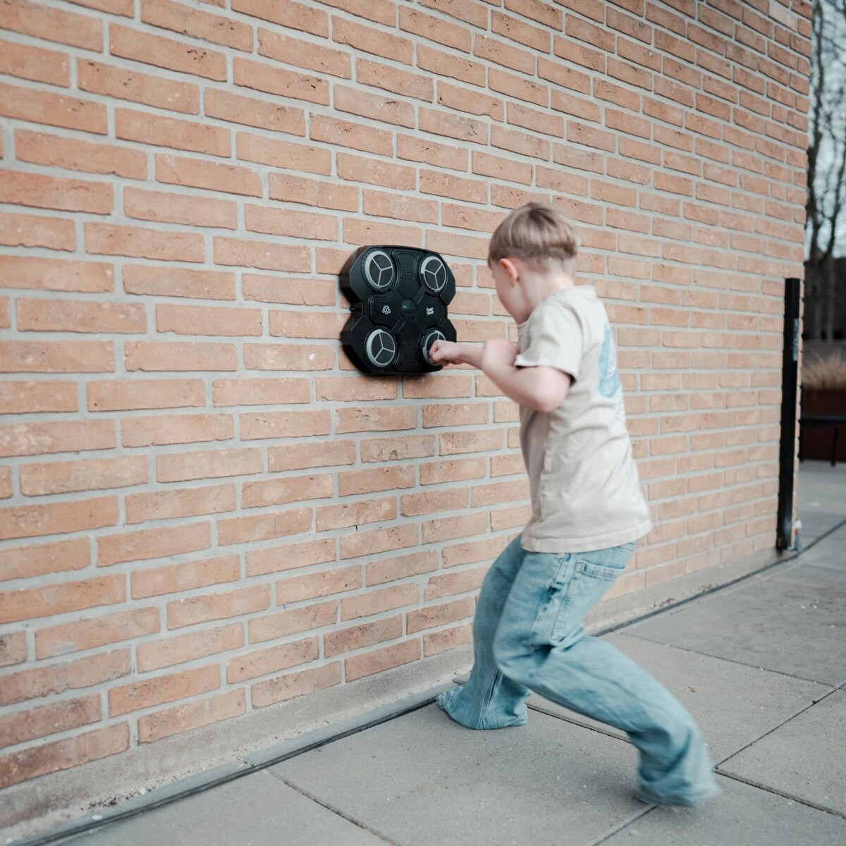 Mumuru - Boksetræner Med Musik