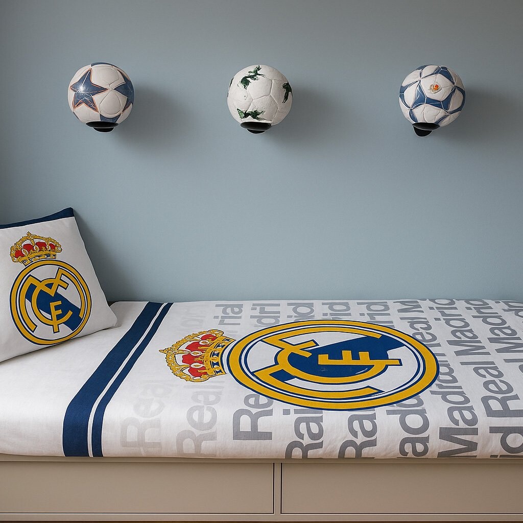 Mumuru - Sengetøj Real Madrid - Vibrant Team Colors - 140X200 Cm