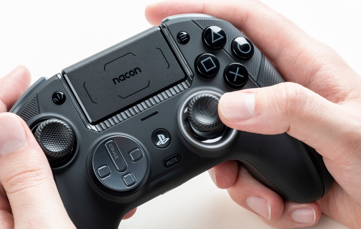 Nacon Ps5 Revolution 5 Pro Controller Black
