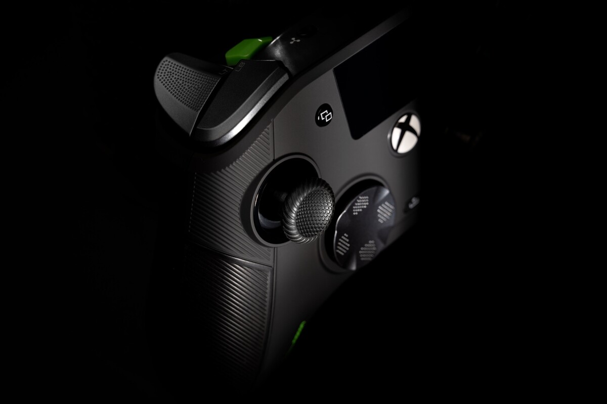 Nacon - Revolution X Unlimited Controller - Xbox