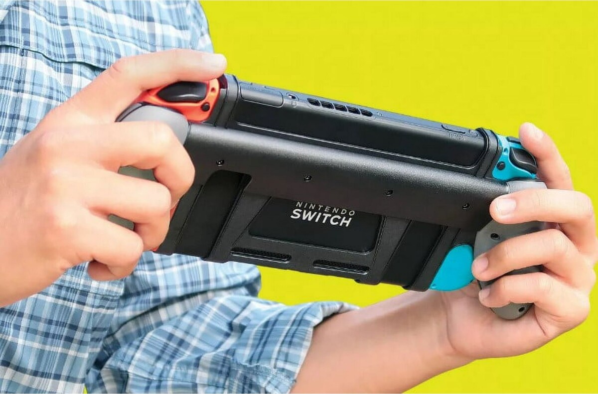 Nacon Switch Go Play Grip