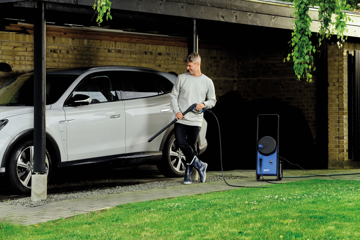 Nilfisk - Core 140-8 Powercontrol Højtryksrenser Med Terassevasker