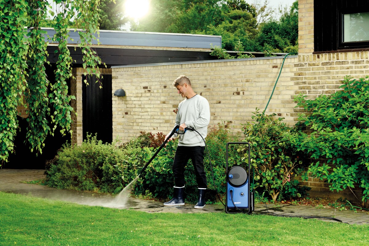 Nilfisk - Core 140-8 Powercontrol Højtryksrenser Med Terassevasker