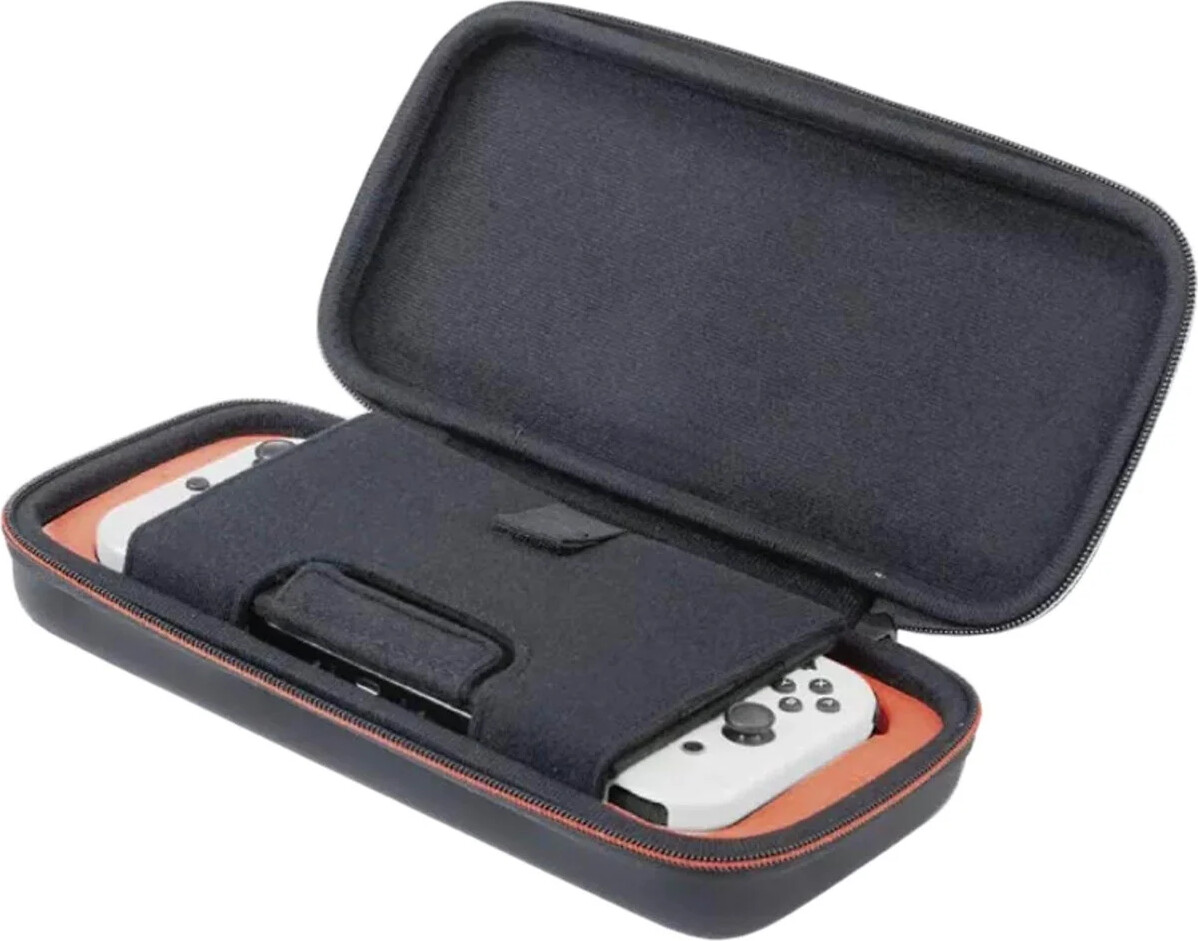 Nintendo Game Traveler Deluxe Travel Case - Mario Kart World