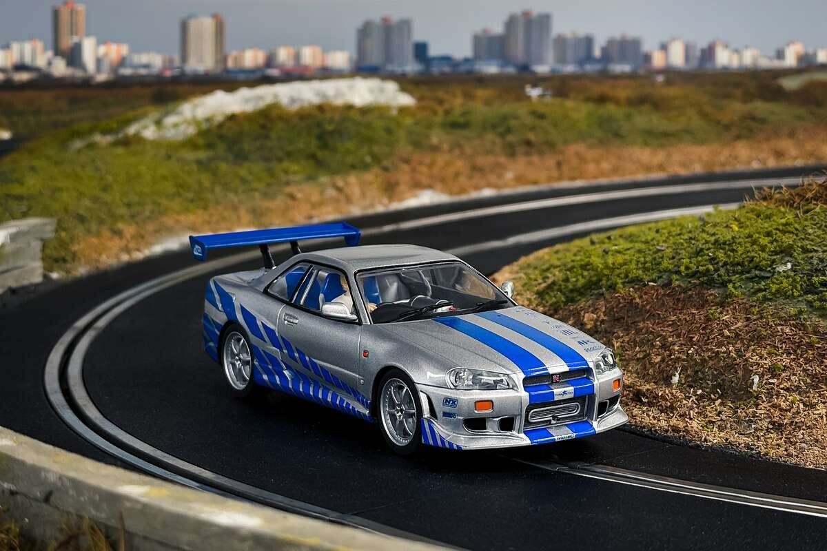 Scalextric C4674 - Nissan R34 Skyline Bil - 2 Fast 2 Furious - 1 32