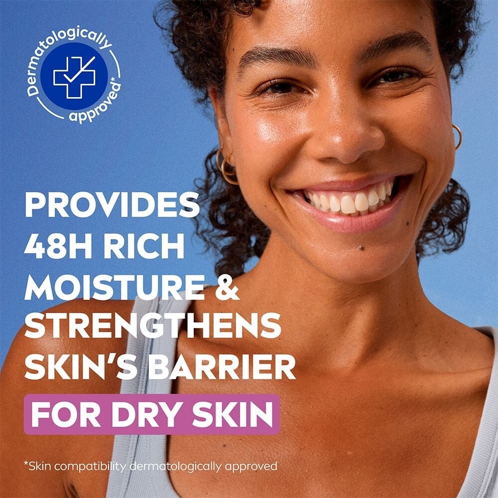 Nivea - Nourishing Day Care - Dry Skin - 50 Ml