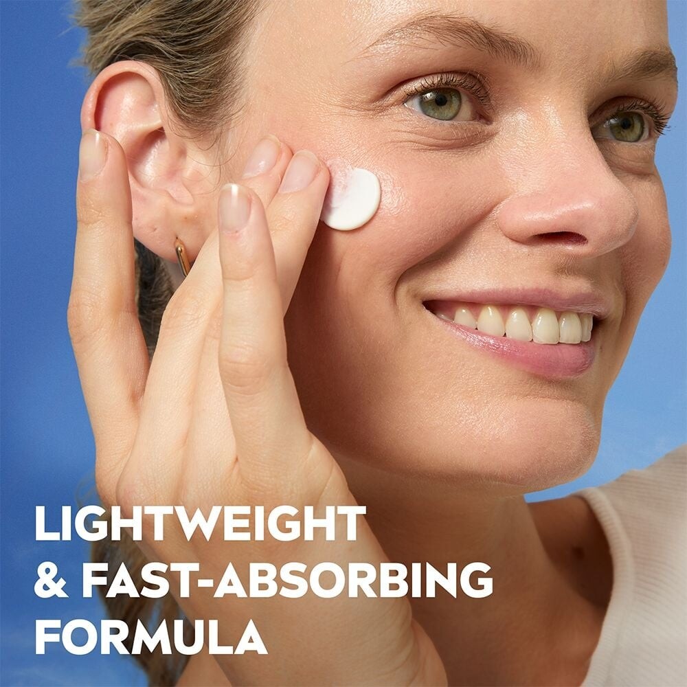 Nivea - Refreshing Day Care - Normal Skin - 50 Ml