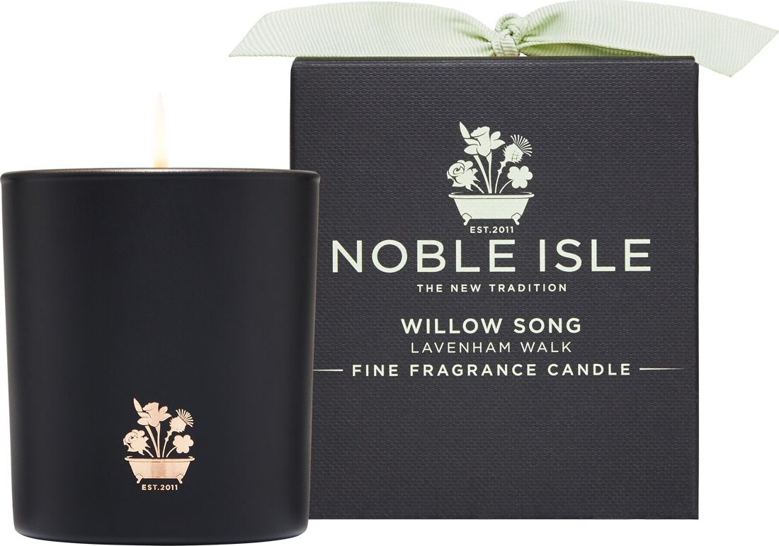 Noble Isle Willow Song Candle Se tilbud og køb på Gucca.dk