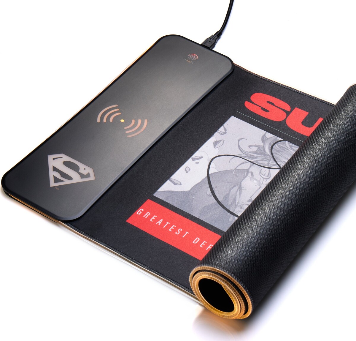 Numskull Superman - Oversize Gaming Mat Mobile Charger