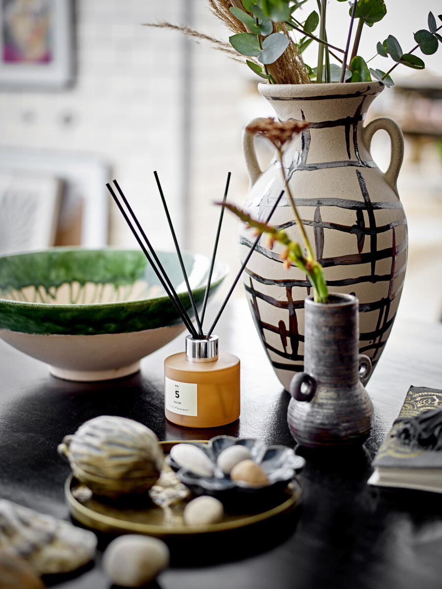 Bloomingville - Ohana Vase - Sort - Stentøj - H 31 Cm
