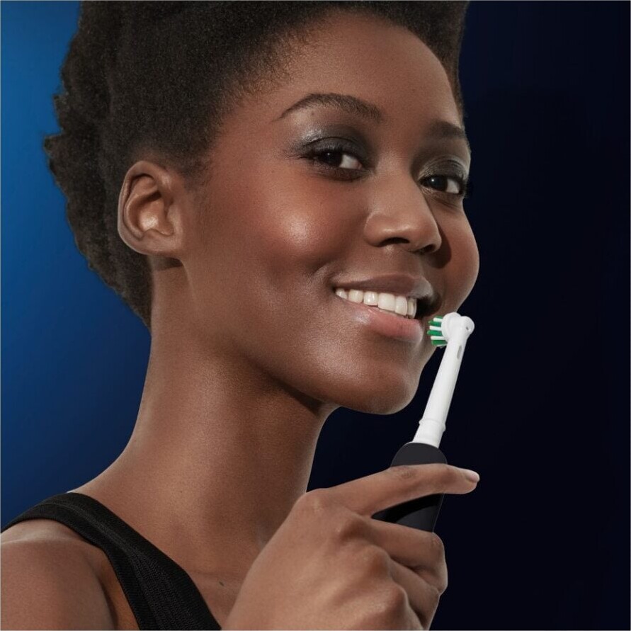 Oral-B - Pro1 Sort Elektrisk Tandbørste Tc