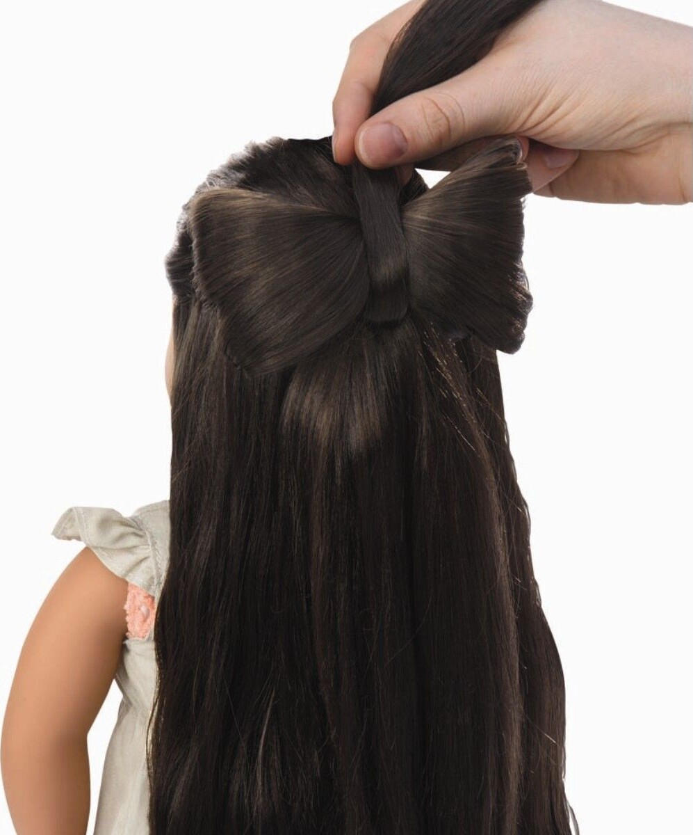 Our Generation - Doll Flora With Extendable Hair