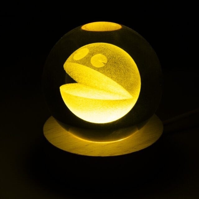 Pac-Man Crystal Ball Light