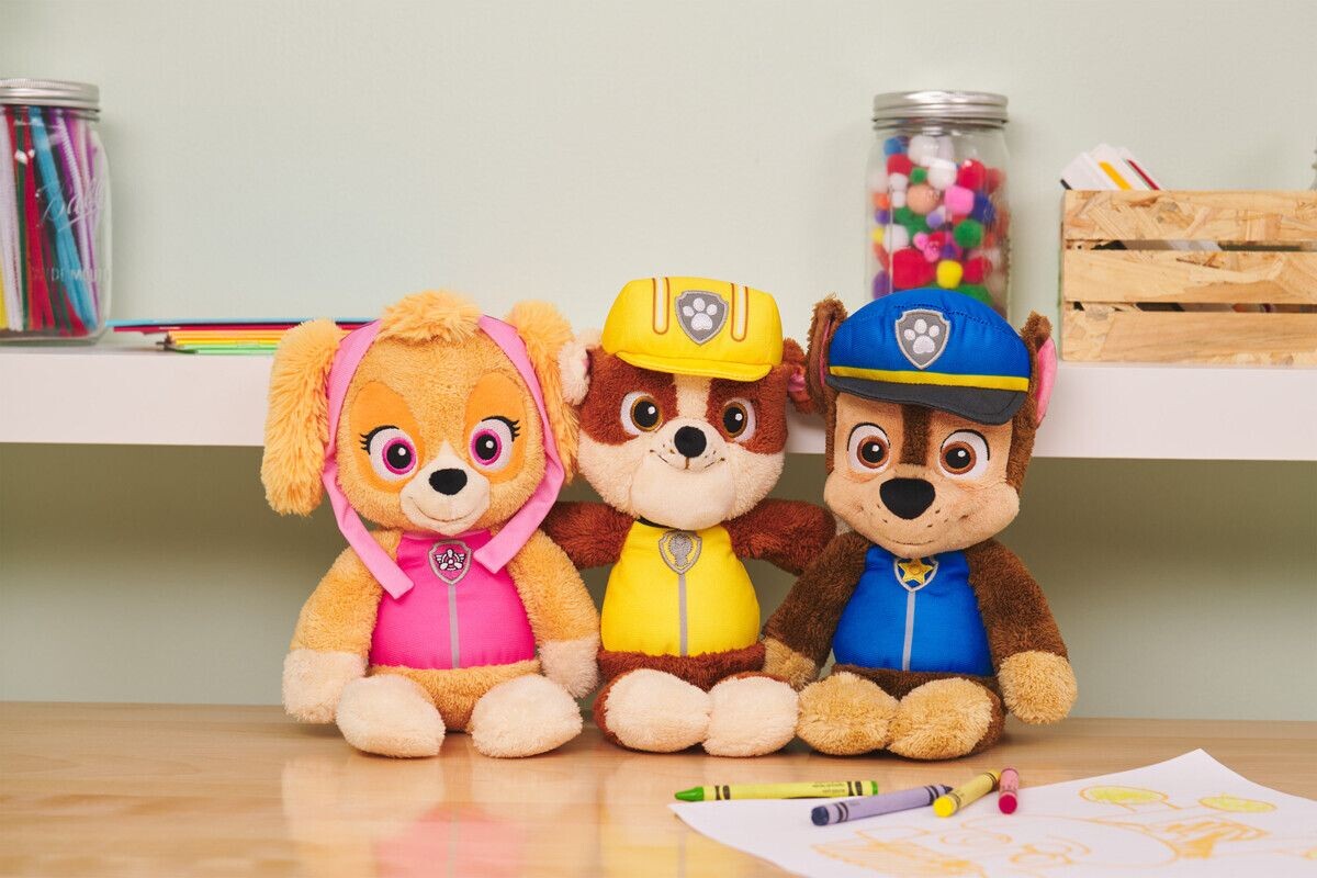 Skye Bamse - Paw Patrol - Tag Med På Tur Bamse - 33 Cm